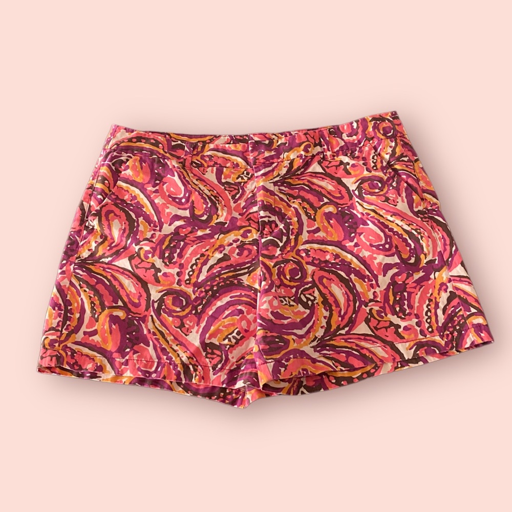 Women’s plus size high waist patterned shorts size 18
